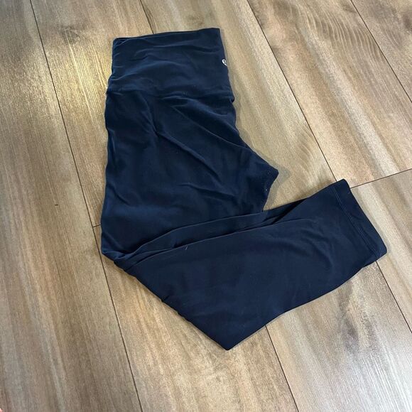 Lululemon Navy Athletic Cropped Leggings Women 12‎ - Picture 1 of 5